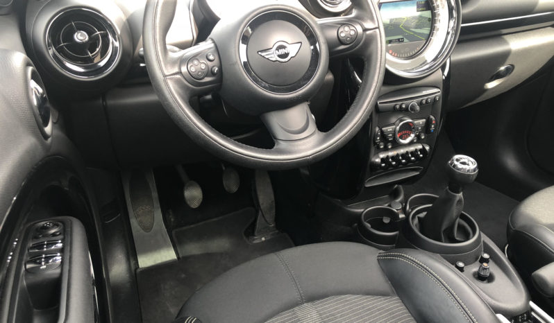 Mini Countryman Cooper D 112 Pack Red Hot Chili TOIT/GPS/XENON/17″/SEMI-CUIR/HARMAN KARDON complet