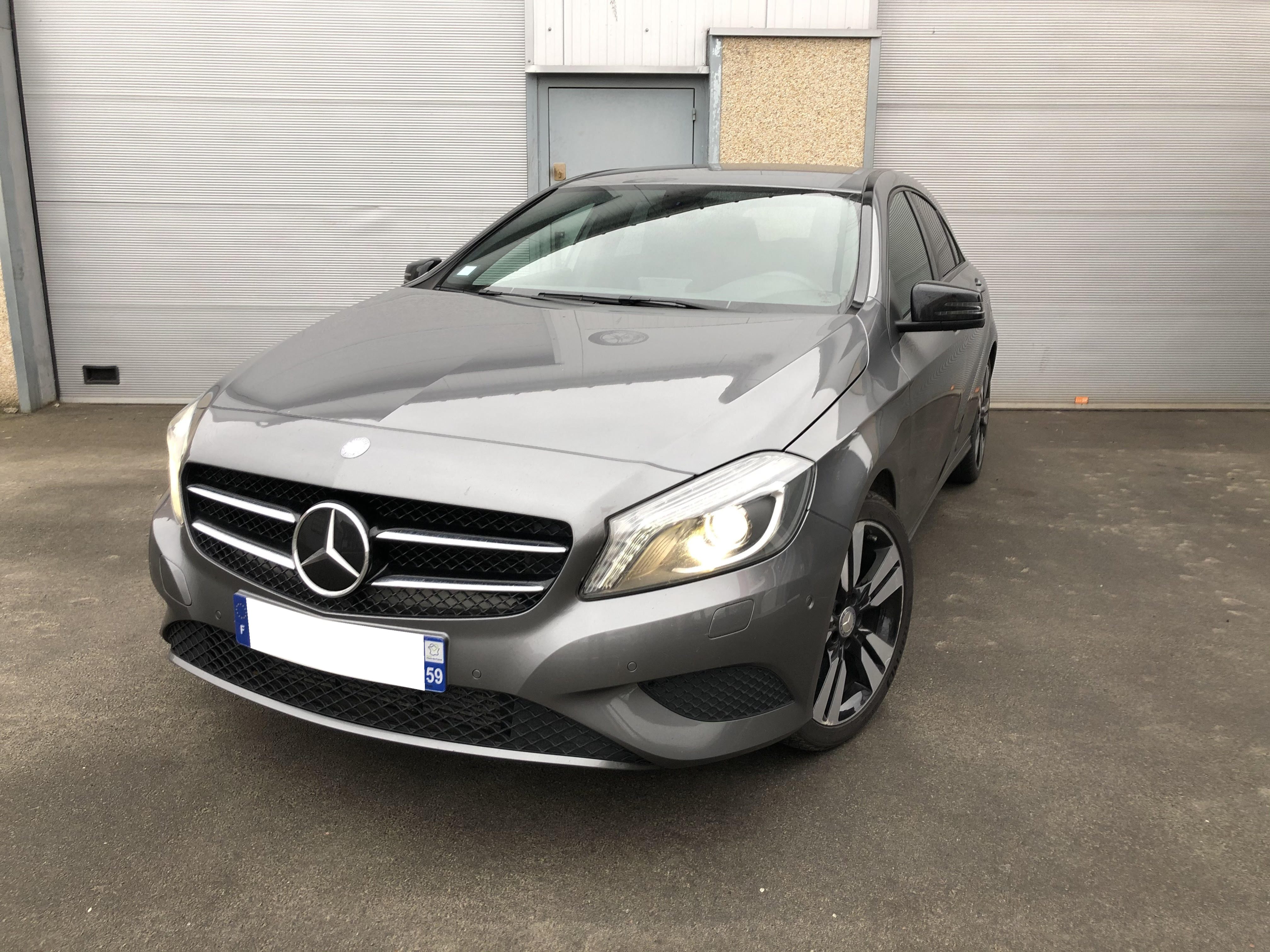 Mercedes-Benz Classe A 180 d Urban Night Paket XENON/SEMI-CUIR/GPS/18 ...