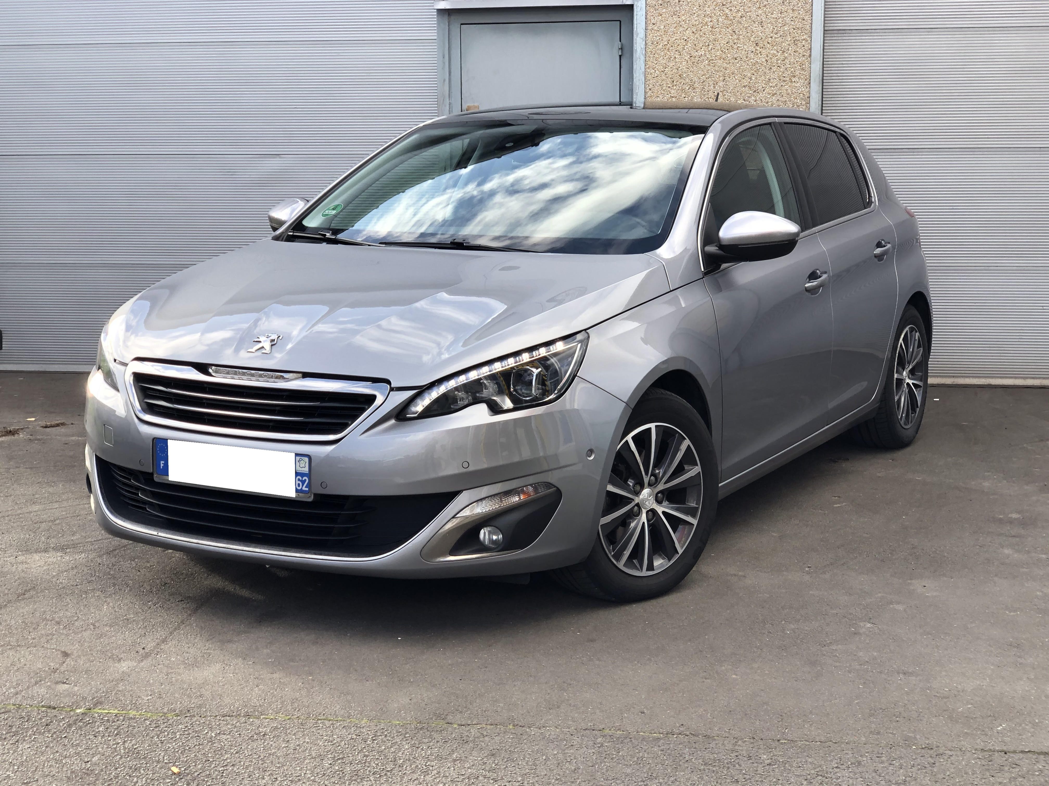 Peugeot 308 1.6 BlueHDI 120 FELINE FULL TOIT/FULL LED/CUIR/GPS