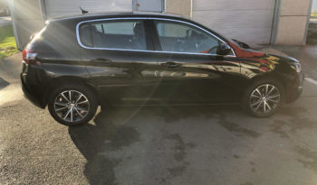 Peugeot 308 1.6 BlueHDI 120 FELINE FULL TOIT/FULL LED/CUIR/GPS/CAMERA/DENON/PARK ASSIST/16″ complet
