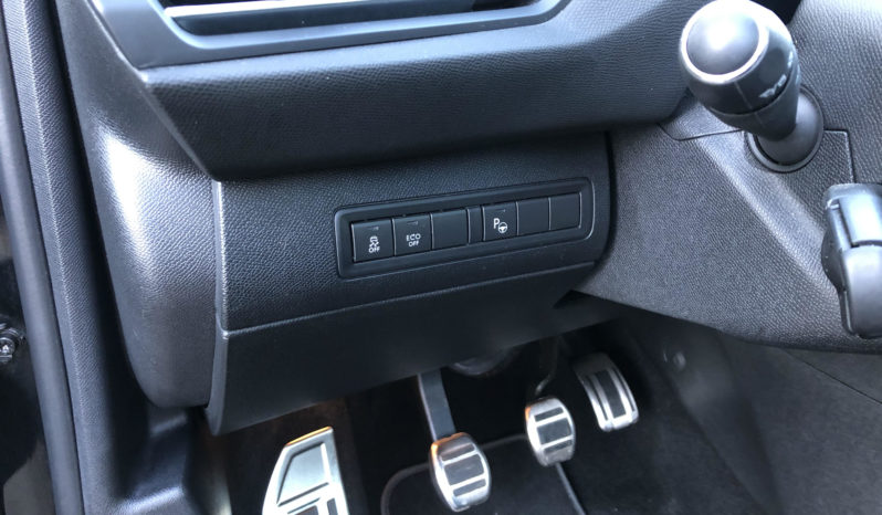 Peugeot 308 1.6 BlueHDI 120 FELINE FULL TOIT/FULL LED/CUIR/GPS/CAMERA/DENON/PARK ASSIST/16″ complet