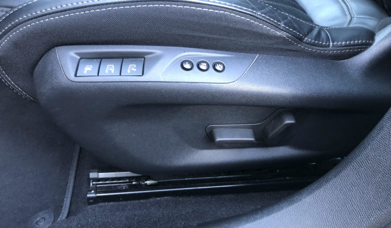 Peugeot 308 1.6 BlueHDI 120 FELINE FULL TOIT/FULL LED/CUIR/GPS/CAMERA/DENON/PARK ASSIST/16″ complet